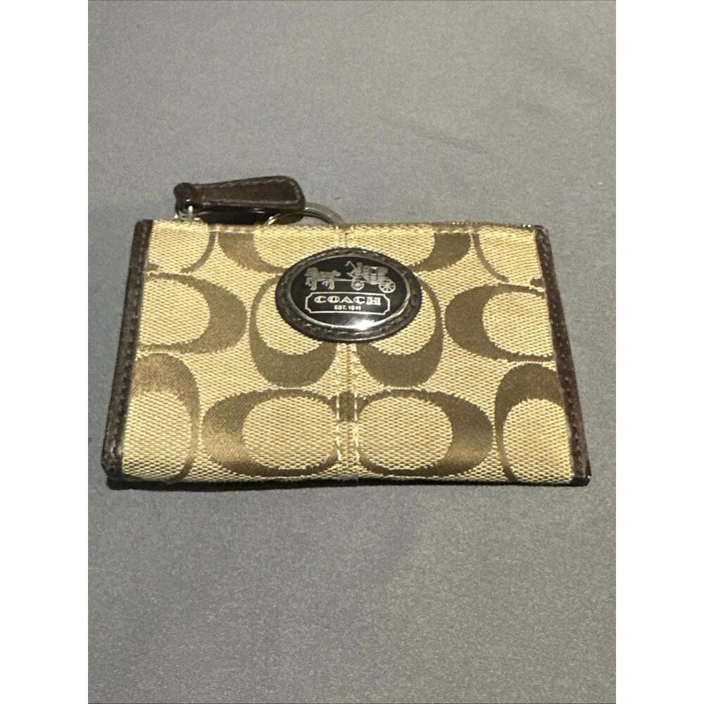 Coach signature canvas zip coin pouch with a key ring#409